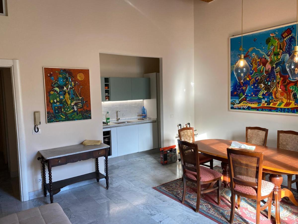 Renovated Apartment With 3 Bedrooms In An Historic Palazzo Between Port And Old Town Ліворно Екстер'єр фото