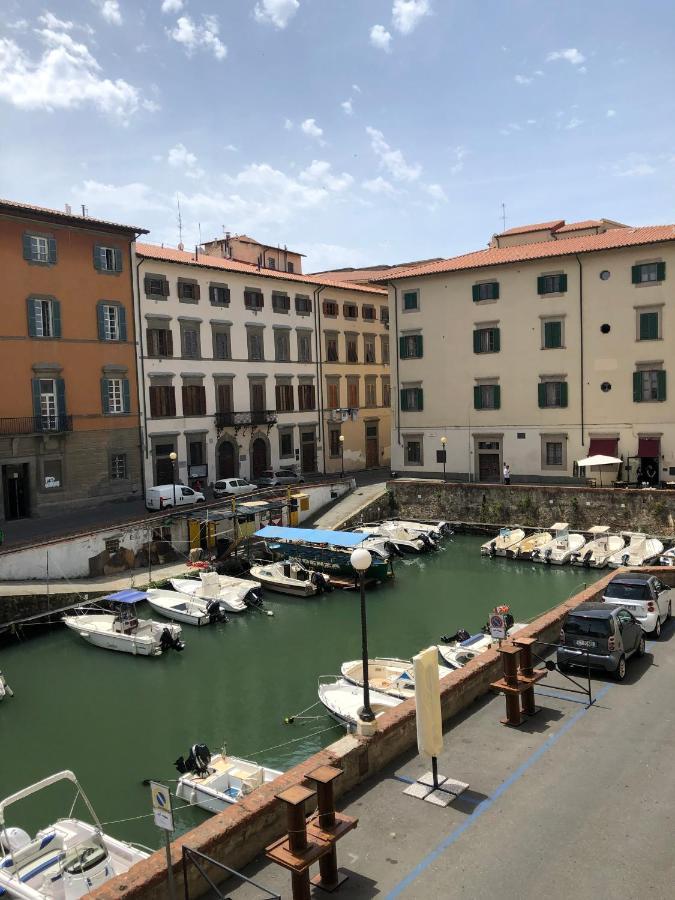 Renovated Apartment With 3 Bedrooms In An Historic Palazzo Between Port And Old Town Ліворно Екстер'єр фото